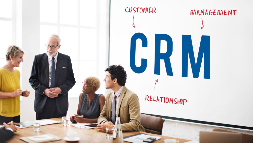 راهنمای جامع انتخاب و پیاده‌سازی CRM در کسب‌وکارهای ایرانی